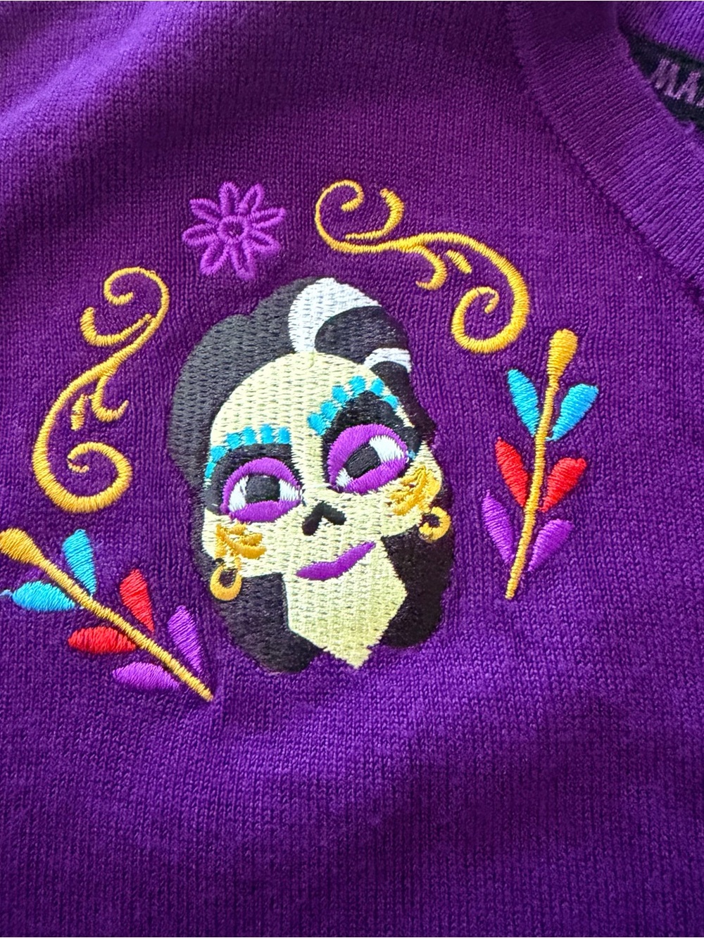 Disney Pixar COCO purple embroidered short sleeve cardigan - Picture 4 of 5